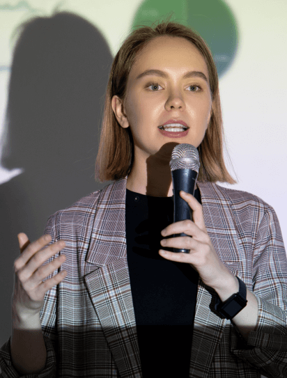 Przydatne narzędzia i wskazówki pomagające w budowaniu wizerunku - list motywacyjny, portfolio, cv, wystąpienia publiczne.