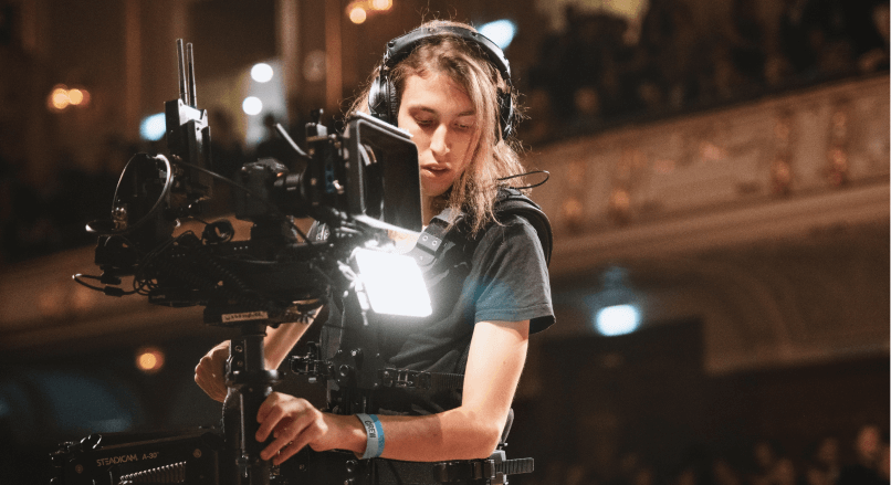 Opanuj obsługę profesjonalnej kamery telewizyjnej i zobacz jak wygląda praca operatora