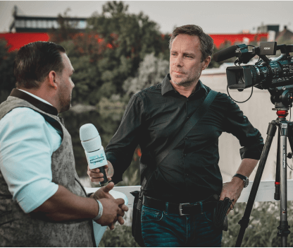 Poznaj odpowiedzi na najczęściej zadawane pytania dotyczące obsługi kamery telewizyjnej i pracy operatora