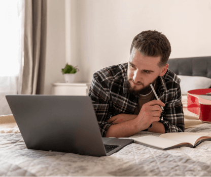 Dowiedz się jak tworzyć notatki, które pozwolą Ci zrozumieć i zapamiętać jak najwięcej informacji