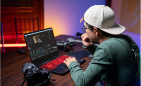 YouTube Content Creator YouTube Content Creator